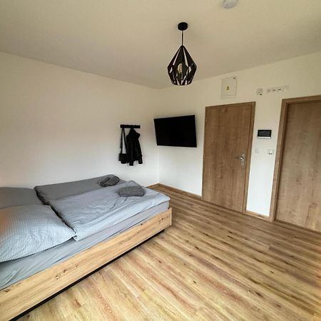 Apartmany U Plaze Lipna - Male Lipno Černá v Pošumaví Zewnętrze zdjęcie